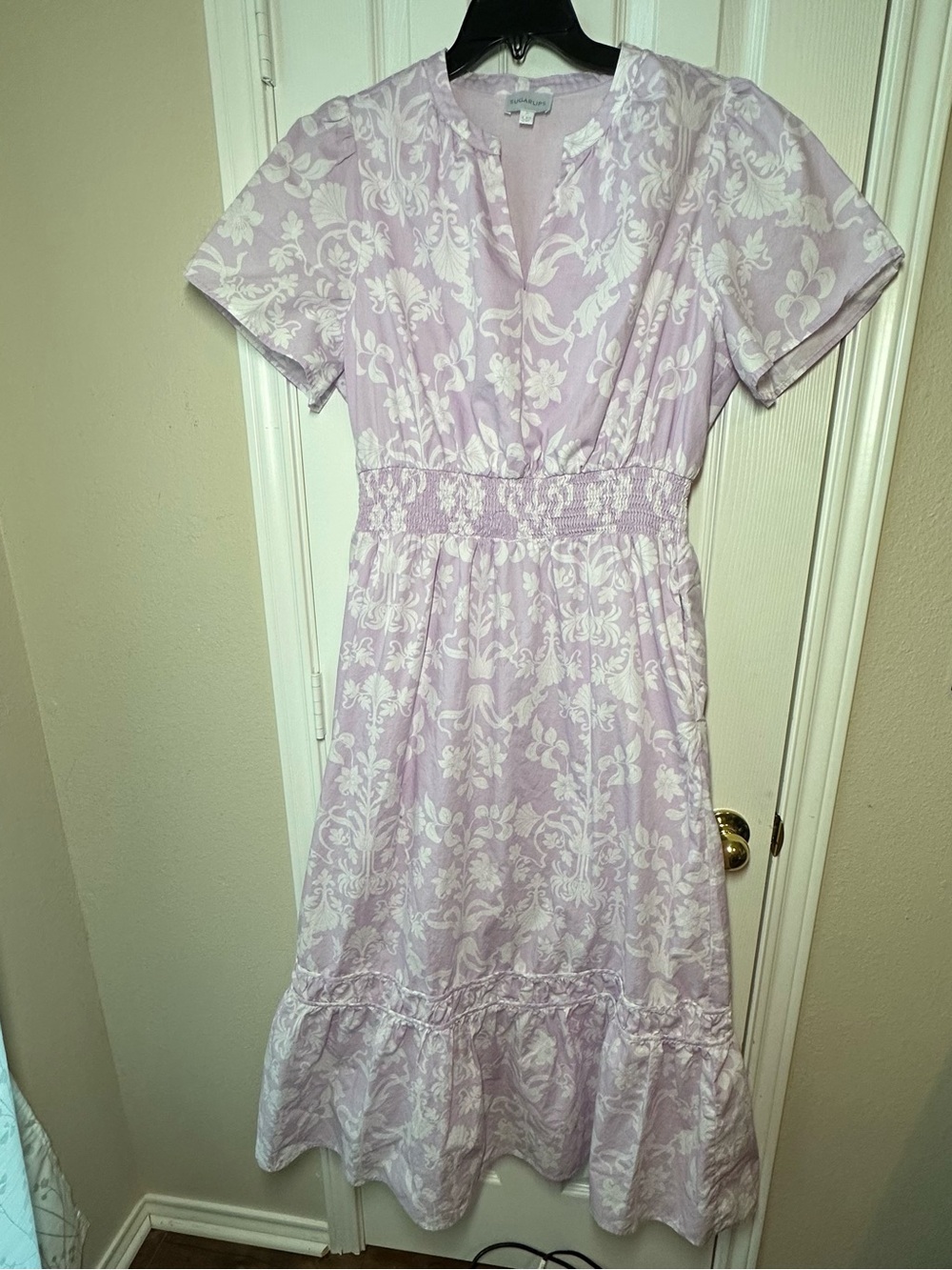 Sugarlips Lilac and White Floral Smocked Midi Dress plus size 1X. - Picture 3 of 8